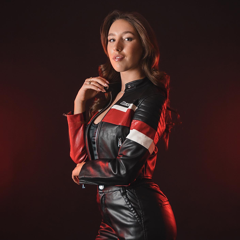 Nina Black